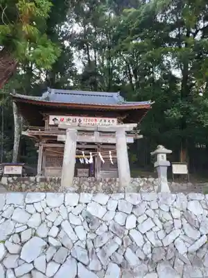 武田八幡宮の本殿・本堂