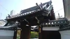 菩堤寺の山門