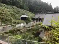 横峰寺の本殿・本堂