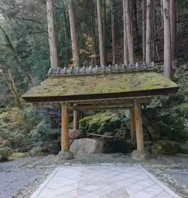 身延山 祖廟拝殿の手水舎