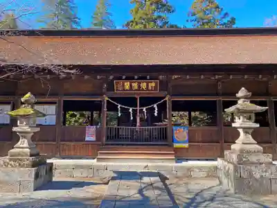 大井俣窪八幡神社の本殿・本堂