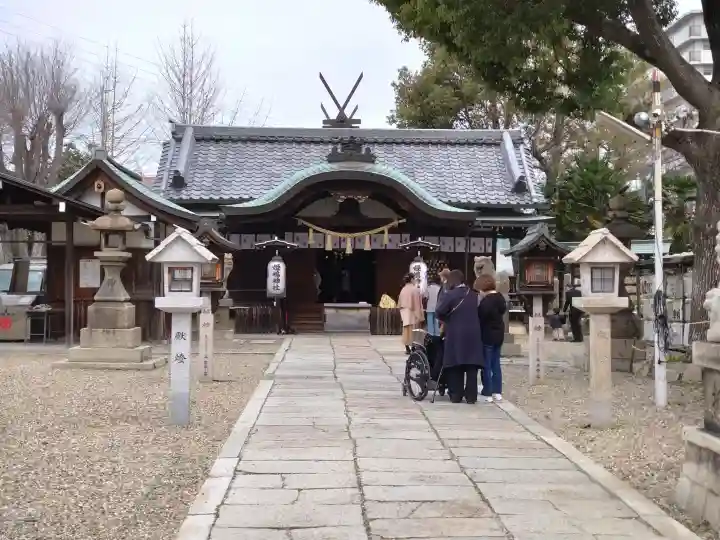 姫嶋神社の{uncategorized: "未分類", other: "その他", undefined: "問題あり", building: "その他建物", grave: "お墓", sacred_gate: "鳥居", guardian: "狛犬", statue: "像", buddha: "仏像", history: "歴史", nature: "自然", garden: "庭園", animal: "動物", pagoda: "塔", temizu: "手水舎", mountain_gate: "山門・神門", sanctuary: "本殿・本堂", subordinate: "末社・摂社", art: "芸術", scenery: "景色", jizo: "地蔵", ema: "絵馬", goshuin: "御朱印", omikuji: "おみくじ", items: "授与品その他", amulet: "お守り", goshuincho: "御朱印帳", eats: "食事", festival: "お祭り", votive_dance: "神楽", shichigosan: "七五三参", wedding: "結婚式", experience: "体験その他", initially: "初詣", around: "周辺", anti_infection: "感染症対策"}