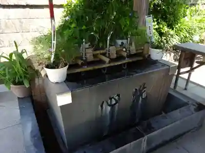 瀬戸神社の手水舎