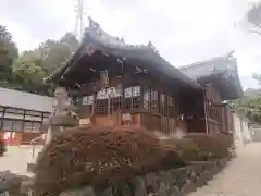 八幡神社の本殿