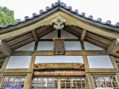 八事御嶽神社の本殿・本堂