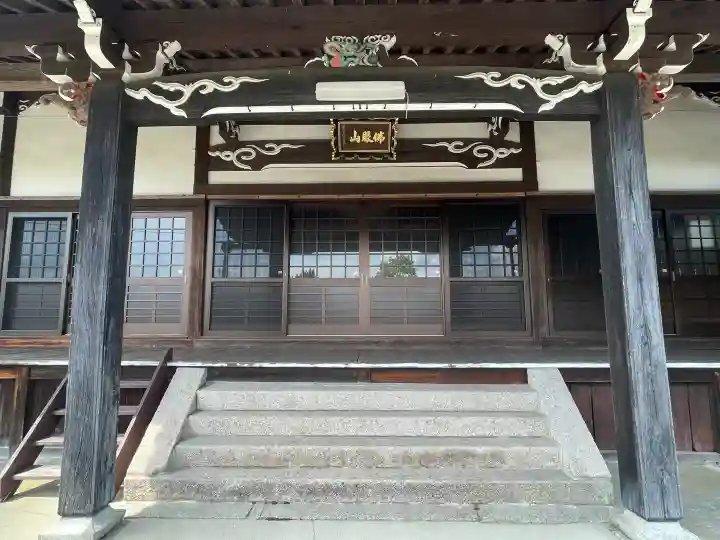 恵心寺の{uncategorized: "未分類", other: "その他", undefined: "問題あり", building: "その他建物", grave: "お墓", sacred_gate: "鳥居", guardian: "狛犬", statue: "像", buddha: "仏像", history: "歴史", nature: "自然", garden: "庭園", animal: "動物", pagoda: "塔", temizu: "手水舎", mountain_gate: "山門・神門", sanctuary: "本殿・本堂", subordinate: "末社・摂社", art: "芸術", scenery: "景色", jizo: "地蔵", ema: "絵馬", goshuin: "御朱印", omikuji: "おみくじ", items: "授与品その他", amulet: "お守り", goshuincho: "御朱印帳", eats: "食事", festival: "お祭り", votive_dance: "神楽", shichigosan: "七五三参", wedding: "結婚式", experience: "体験その他", initially: "初詣", around: "周辺", anti_infection: "感染症対策"}