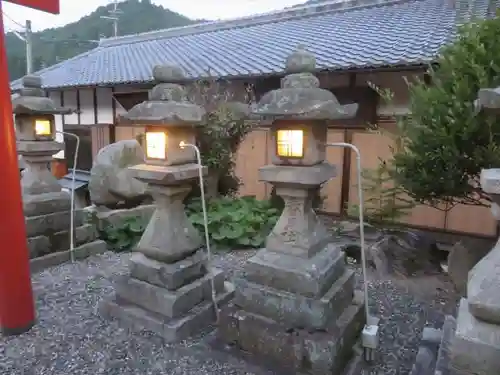 春日神社の建物その他