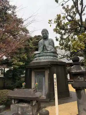 天王寺の{uncategorized: "未分類", other: "その他", undefined: "問題あり", building: "その他建物", grave: "お墓", sacred_gate: "鳥居", guardian: "狛犬", statue: "像", buddha: "仏像", history: "歴史", nature: "自然", garden: "庭園", animal: "動物", pagoda: "塔", temizu: "手水舎", mountain_gate: "山門・神門", sanctuary: "本殿・本堂", subordinate: "末社・摂社", art: "芸術", scenery: "景色", jizo: "地蔵", ema: "絵馬", goshuin: "御朱印", omikuji: "おみくじ", items: "授与品その他", amulet: "お守り", goshuincho: "御朱印帳", eats: "食事", festival: "お祭り", votive_dance: "神楽", shichigosan: "七五三参", wedding: "結婚式", experience: "体験その他", initially: "初詣", around: "周辺", anti_infection: "感染症対策"}