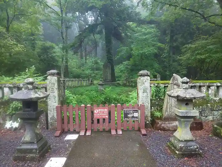 人穴浅間神社のその他建物