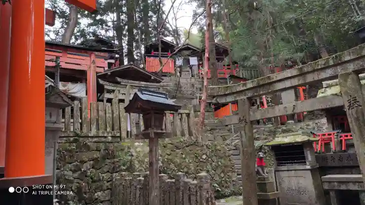 伏見稲荷大社 奥社奉拝所(京都府)