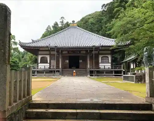 補陀洛山寺の本殿・本堂