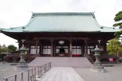 護国寺の本殿・本堂