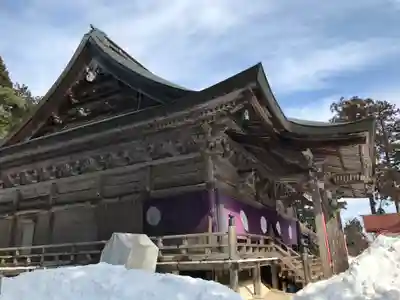成相寺の本殿・本堂