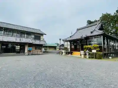 補陀落寺の{uncategorized: "未分類", other: "その他", undefined: "問題あり", building: "その他建物", grave: "お墓", sacred_gate: "鳥居", guardian: "狛犬", statue: "像", buddha: "仏像", history: "歴史", nature: "自然", garden: "庭園", animal: "動物", pagoda: "塔", temizu: "手水舎", mountain_gate: "山門・神門", sanctuary: "本殿・本堂", subordinate: "末社・摂社", art: "芸術", scenery: "景色", jizo: "地蔵", ema: "絵馬", goshuin: "御朱印", omikuji: "おみくじ", items: "授与品その他", amulet: "お守り", goshuincho: "御朱印帳", eats: "食事", festival: "お祭り", votive_dance: "神楽", shichigosan: "七五三参", wedding: "結婚式", experience: "体験その他", initially: "初詣", around: "周辺", anti_infection: "感染症対策"}