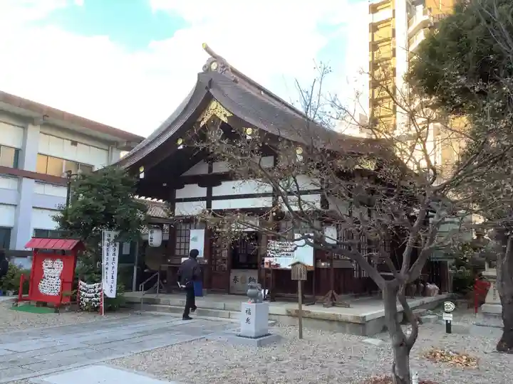 三輪神社の本殿・本堂