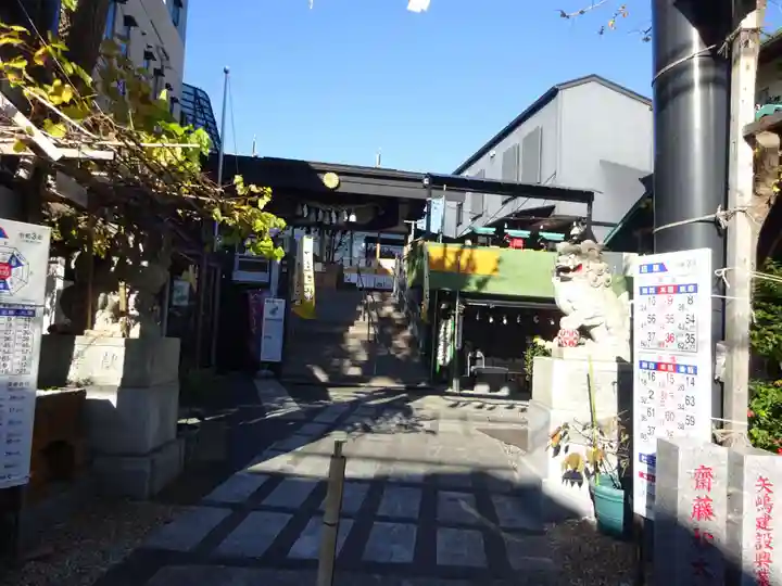 菊名神社の本殿・本堂