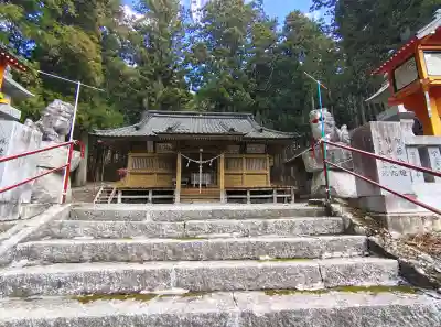 六神石神社の{uncategorized: "未分類", other: "その他", undefined: "問題あり", building: "その他建物", grave: "お墓", sacred_gate: "鳥居", guardian: "狛犬", statue: "像", buddha: "仏像", history: "歴史", nature: "自然", garden: "庭園", animal: "動物", pagoda: "塔", temizu: "手水舎", mountain_gate: "山門・神門", sanctuary: "本殿・本堂", subordinate: "末社・摂社", art: "芸術", scenery: "景色", jizo: "地蔵", ema: "絵馬", goshuin: "御朱印", omikuji: "おみくじ", items: "授与品その他", amulet: "お守り", goshuincho: "御朱印帳", eats: "食事", festival: "お祭り", votive_dance: "神楽", shichigosan: "七五三参", wedding: "結婚式", experience: "体験その他", initially: "初詣", around: "周辺", anti_infection: "感染症対策"}