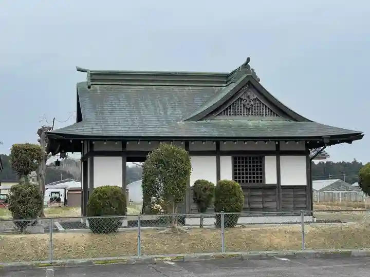 屋船神社の{uncategorized: "未分類", other: "その他", undefined: "問題あり", building: "その他建物", grave: "お墓", sacred_gate: "鳥居", guardian: "狛犬", statue: "像", buddha: "仏像", history: "歴史", nature: "自然", garden: "庭園", animal: "動物", pagoda: "塔", temizu: "手水舎", mountain_gate: "山門・神門", sanctuary: "本殿・本堂", subordinate: "末社・摂社", art: "芸術", scenery: "景色", jizo: "地蔵", ema: "絵馬", goshuin: "御朱印", omikuji: "おみくじ", items: "授与品その他", amulet: "お守り", goshuincho: "御朱印帳", eats: "食事", festival: "お祭り", votive_dance: "神楽", shichigosan: "七五三参", wedding: "結婚式", experience: "体験その他", initially: "初詣", around: "周辺", anti_infection: "感染症対策"}