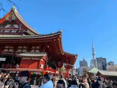 浅草寺の{uncategorized: "未分類", other: "その他", undefined: "問題あり", building: "その他建物", grave: "お墓", sacred_gate: "鳥居", guardian: "狛犬", statue: "像", buddha: "仏像", history: "歴史", nature: "自然", garden: "庭園", animal: "動物", pagoda: "塔", temizu: "手水舎", mountain_gate: "山門・神門", sanctuary: "本殿・本堂", subordinate: "末社・摂社", art: "芸術", scenery: "景色", jizo: "地蔵", ema: "絵馬", goshuin: "御朱印", omikuji: "おみくじ", items: "授与品その他", amulet: "お守り", goshuincho: "御朱印帳", eats: "食事", festival: "お祭り", votive_dance: "神楽", shichigosan: "七五三参", wedding: "結婚式", experience: "体験その他", initially: "初詣", around: "周辺", anti_infection: "感染症対策"}
