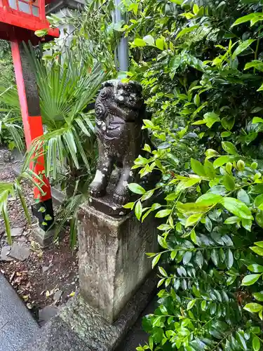 平出雷電神社の狛犬