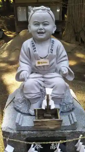 熊野神社の像