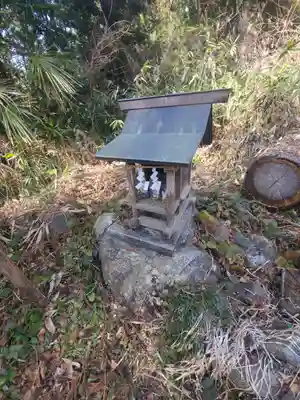 上之臺稲荷神社の末社・摂社