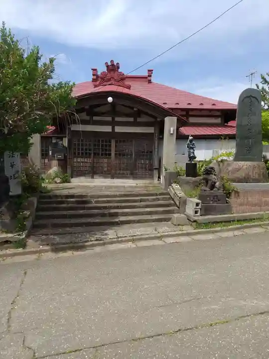 多聞院の本殿・本堂