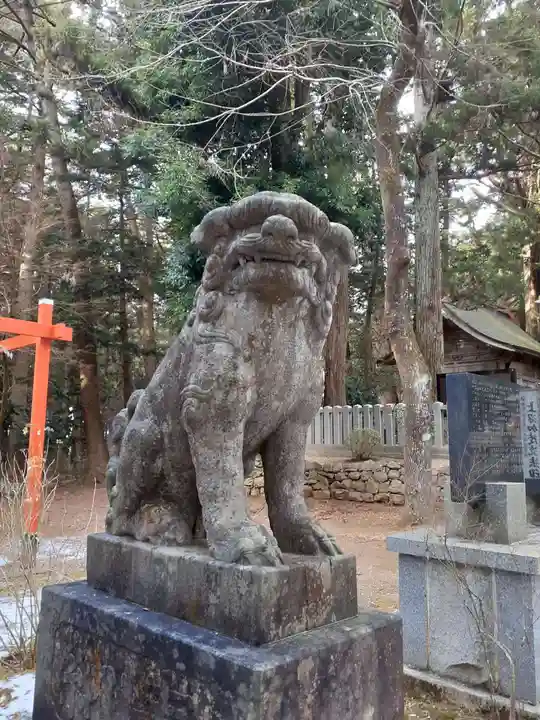 上沼八幡神社の狛犬