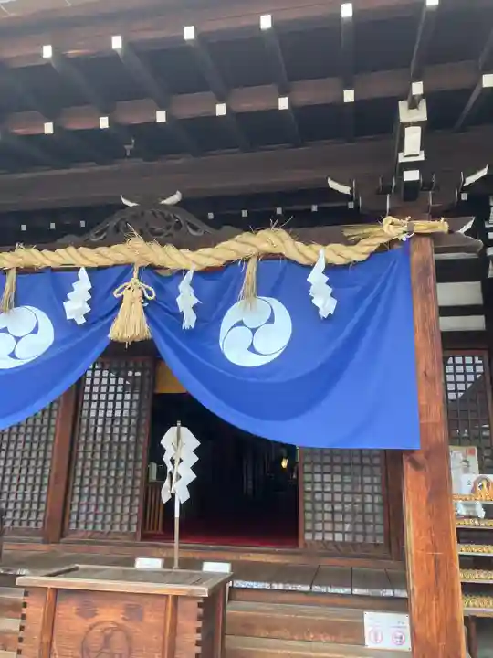 鶴羽根神社の本殿・本堂