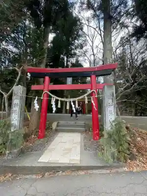 新屋山神社(山梨県)