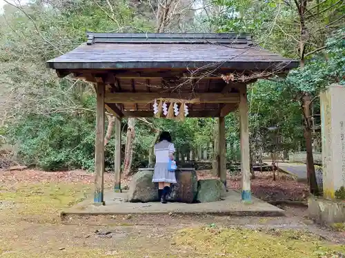 桜井市護国神社の手水舎