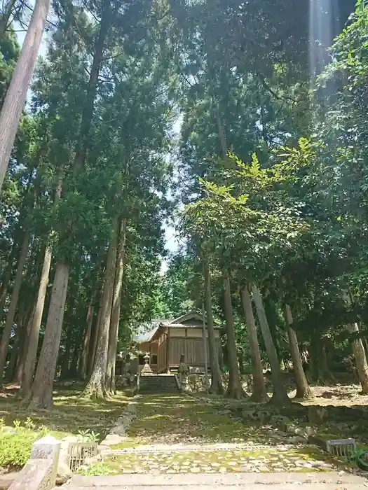 多田神社の建物その他