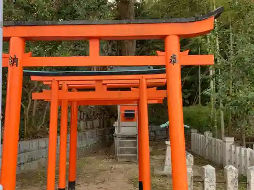 神本神社の鳥居