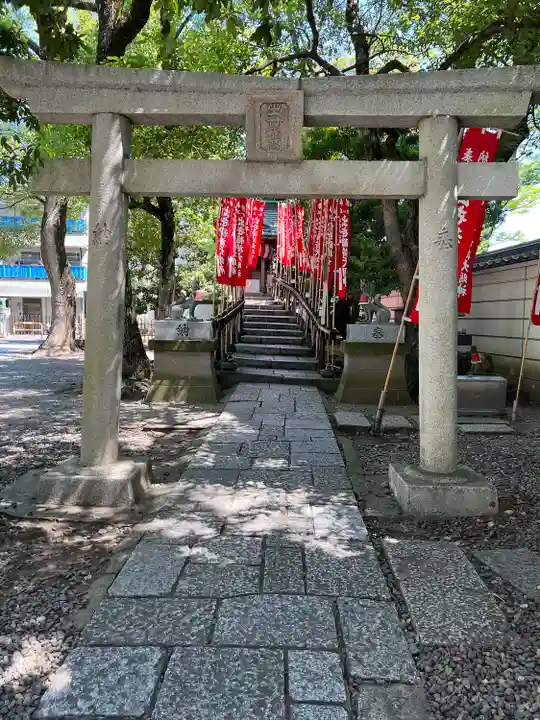 西新井出世稲荷大明神(東京都)