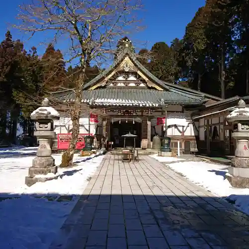 身延山奥之院思親閣の本殿・本堂