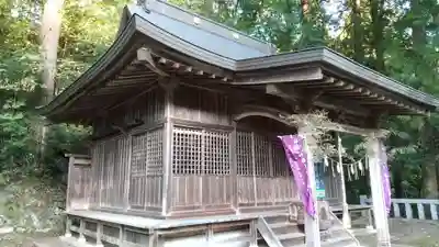 根渡神社の本殿・本堂