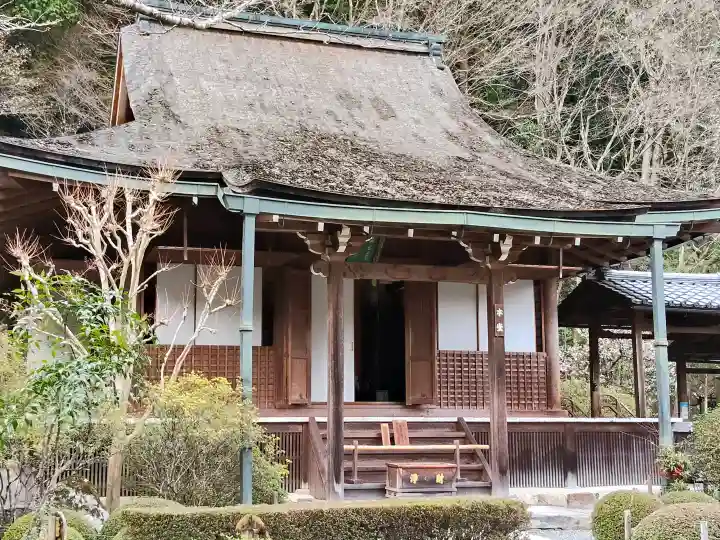 寂光院の{uncategorized: "未分類", other: "その他", undefined: "問題あり", building: "その他建物", grave: "お墓", sacred_gate: "鳥居", guardian: "狛犬", statue: "像", buddha: "仏像", history: "歴史", nature: "自然", garden: "庭園", animal: "動物", pagoda: "塔", temizu: "手水舎", mountain_gate: "山門・神門", sanctuary: "本殿・本堂", subordinate: "末社・摂社", art: "芸術", scenery: "景色", jizo: "地蔵", ema: "絵馬", goshuin: "御朱印", omikuji: "おみくじ", items: "授与品その他", amulet: "お守り", goshuincho: "御朱印帳", eats: "食事", festival: "お祭り", votive_dance: "神楽", shichigosan: "七五三参", wedding: "結婚式", experience: "体験その他", initially: "初詣", around: "周辺", anti_infection: "感染症対策"}
