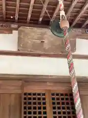 八葉寺の本殿