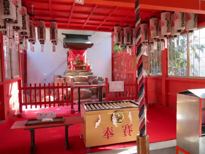 伊奴神社の末社・摂社