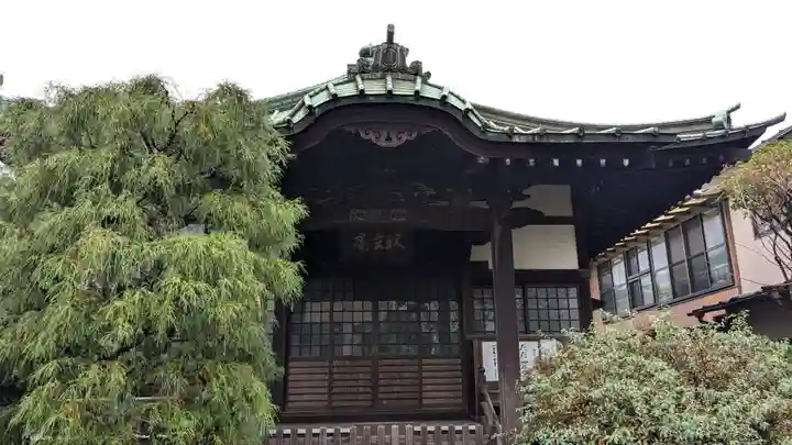 収玄寺の本殿・本堂