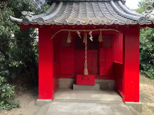 神服神社の末社