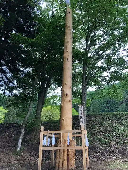 諏訪大社上社前宮の自然