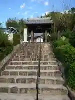 蓮珠寺の山門・神門