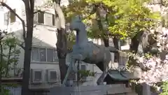 難波八阪神社の像