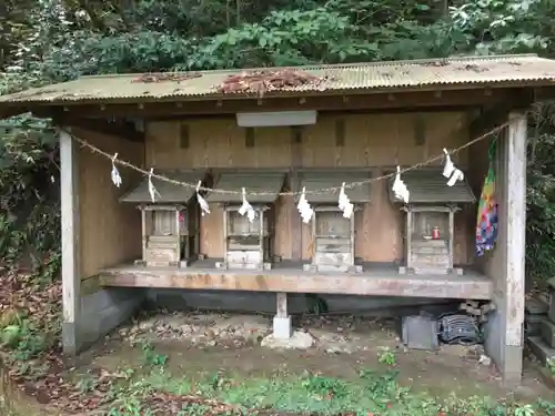 下立松原神社の末社