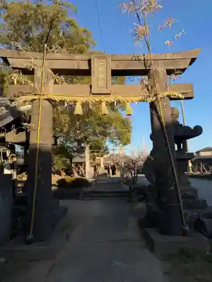 六所神社(六所宮)の{uncategorized: "未分類", other: "その他", undefined: "問題あり", building: "その他建物", grave: "お墓", sacred_gate: "鳥居", guardian: "狛犬", statue: "像", buddha: "仏像", history: "歴史", nature: "自然", garden: "庭園", animal: "動物", pagoda: "塔", temizu: "手水舎", mountain_gate: "山門・神門", sanctuary: "本殿・本堂", subordinate: "末社・摂社", art: "芸術", scenery: "景色", jizo: "地蔵", ema: "絵馬", goshuin: "御朱印", omikuji: "おみくじ", items: "授与品その他", amulet: "お守り", goshuincho: "御朱印帳", eats: "食事", festival: "お祭り", votive_dance: "神楽", shichigosan: "七五三参", wedding: "結婚式", experience: "体験その他", initially: "初詣", around: "周辺", anti_infection: "感染症対策"}