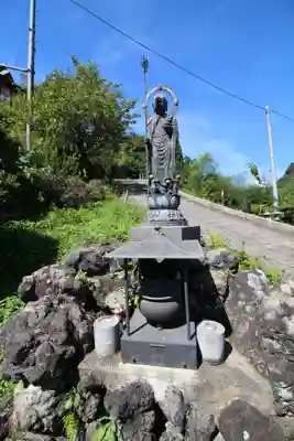 龍澤寺の地蔵