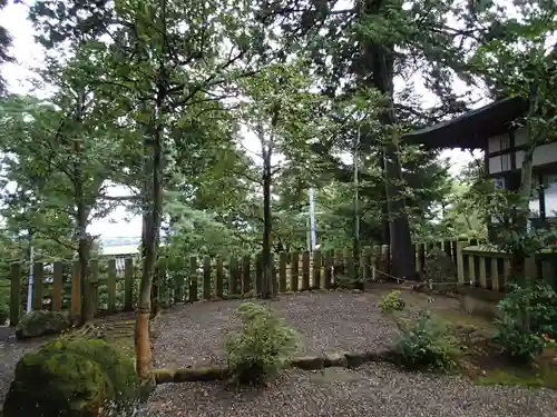 胡宮神社（敏満寺史跡）の建物その他