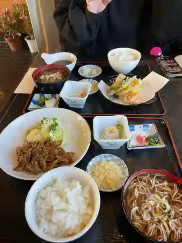高瀧神社の{uncategorized: "未分類", other: "その他", undefined: "問題あり", building: "その他建物", grave: "お墓", sacred_gate: "鳥居", guardian: "狛犬", statue: "像", buddha: "仏像", history: "歴史", nature: "自然", garden: "庭園", animal: "動物", pagoda: "塔", temizu: "手水舎", mountain_gate: "山門・神門", sanctuary: "本殿・本堂", subordinate: "末社・摂社", art: "芸術", scenery: "景色", jizo: "地蔵", ema: "絵馬", goshuin: "御朱印", omikuji: "おみくじ", items: "授与品その他", amulet: "お守り", goshuincho: "御朱印帳", eats: "食事", festival: "お祭り", votive_dance: "神楽", shichigosan: "七五三参", wedding: "結婚式", experience: "体験その他", initially: "初詣", around: "周辺", anti_infection: "感染症対策"}