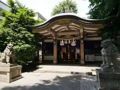 大鳥神社の本殿・本堂